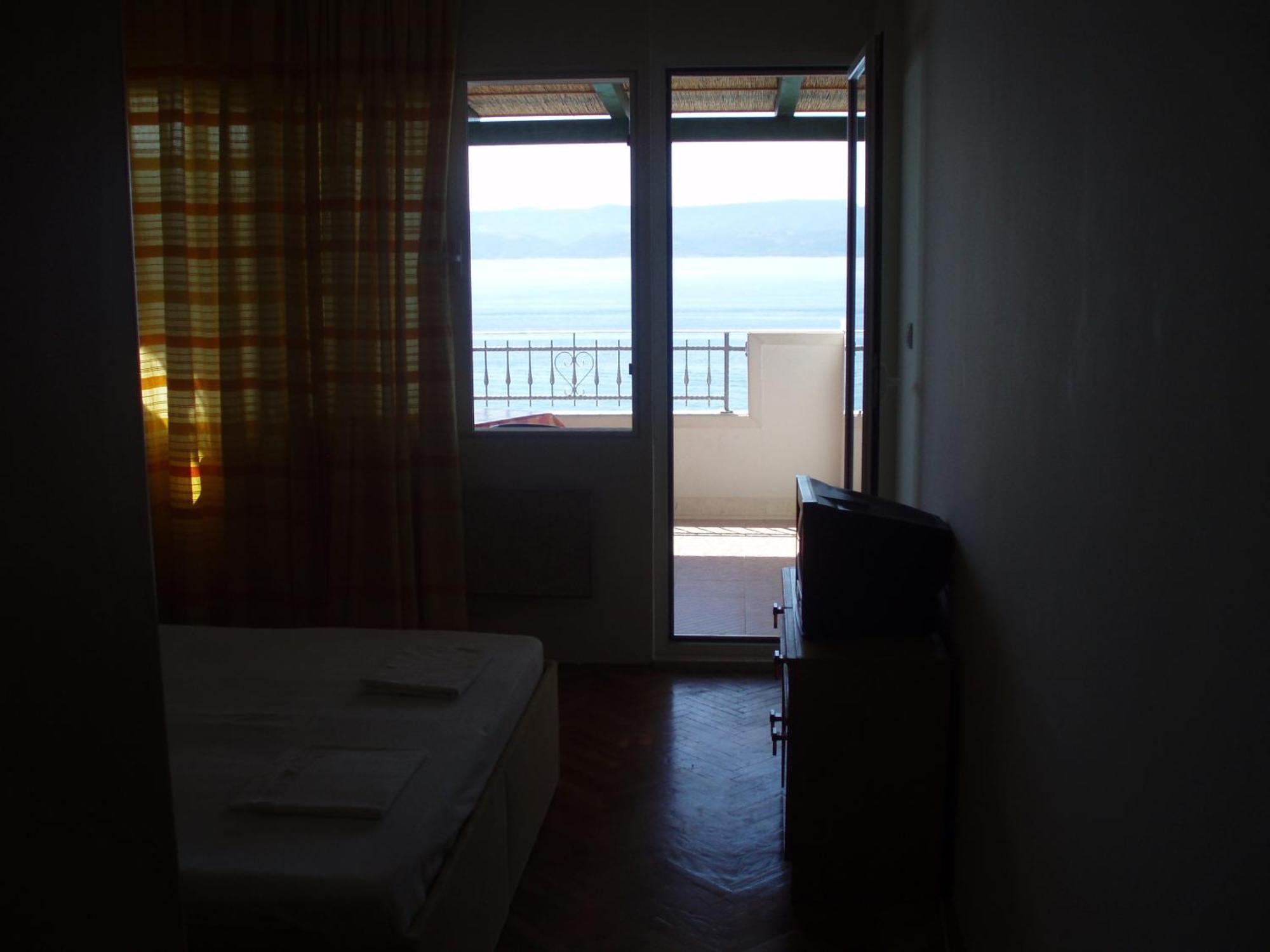 Apartments Agava-Mirjana Omiš Quarto foto