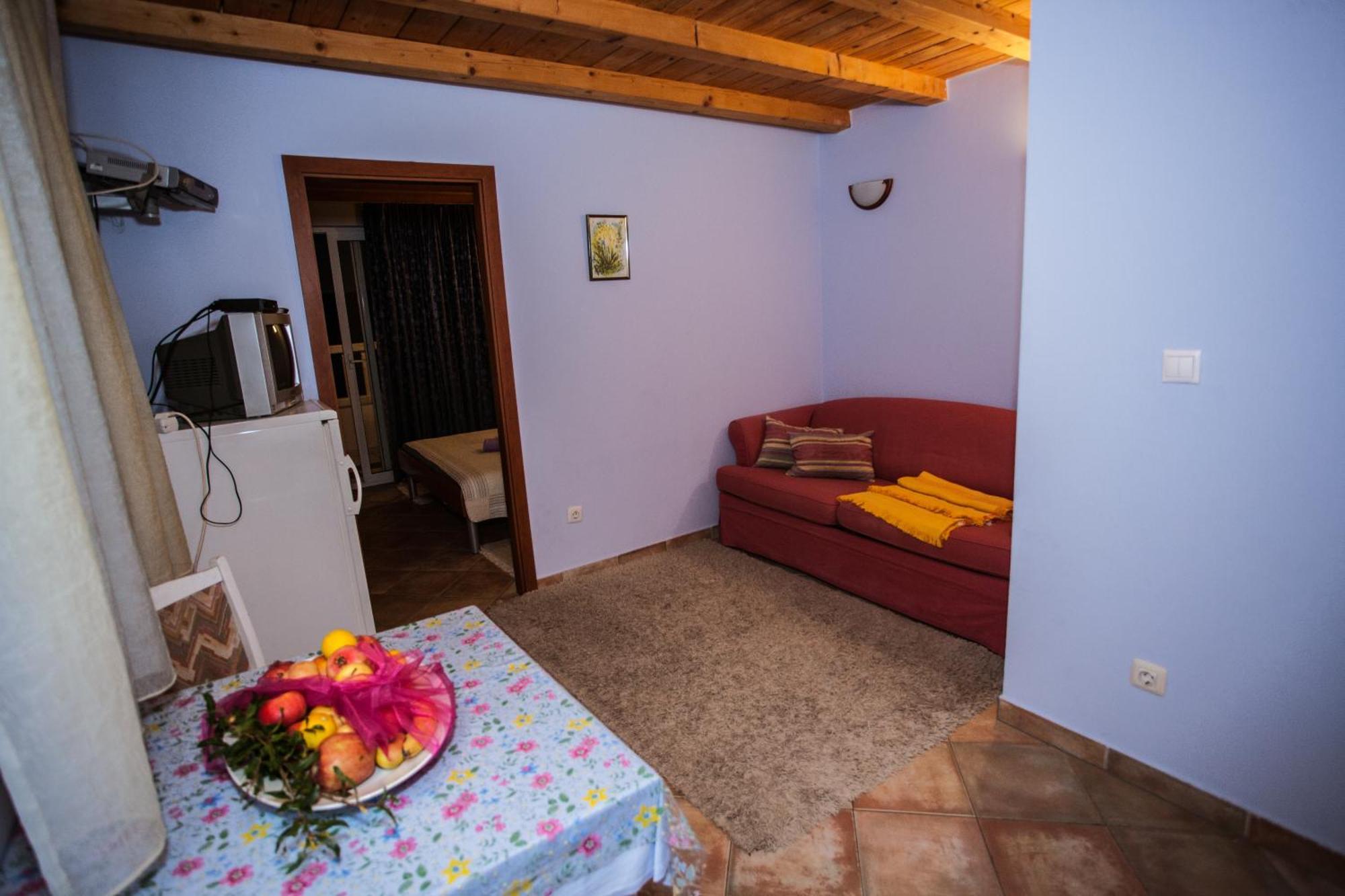 Apartments Agava-Mirjana Omiš Quarto foto